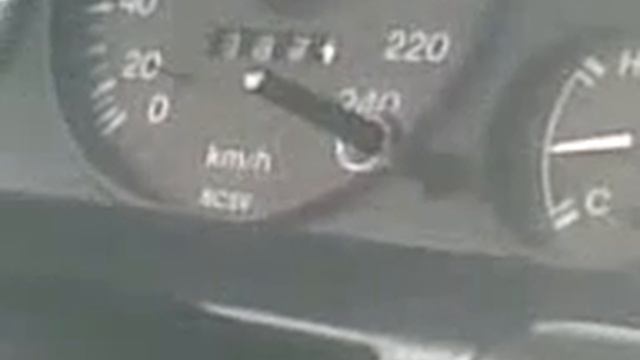 Mazda 323 F 190км\ч