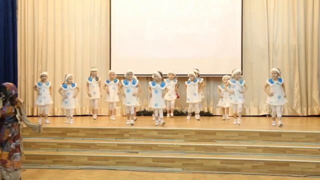 Ансамбль народного танца «Калинка» Новый год 2021 смотреть онлайн