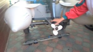 Обзор на упор для лодочного мотора своими руками.