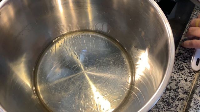 Салат с хрустящими Баклажанами в кисло-сладком соусе смотреть онлайн