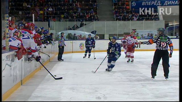 Александр Радулов хулиганит / Radu's cheating on the bench смотреть онлайн