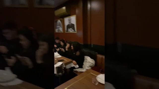 Пиццерия миллионера в Милане?? смотреть онлайн