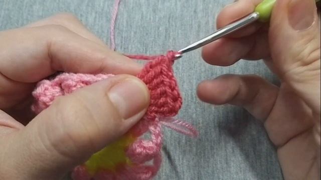 Красивый цветок крючком. Крючок для начинающих 2022. смотреть онлайн