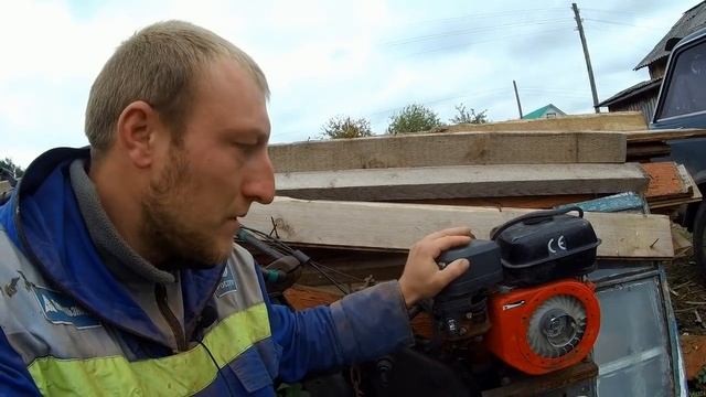 НАПРЯГАЮСЬ И ДЕЛАЮ ТЕПЛО В ДОМЕ, А У ПОМОЩНИЦЫ ЗАКОНЧИЛОСЬ ТЕРПЕНИЕ смотреть онлайн