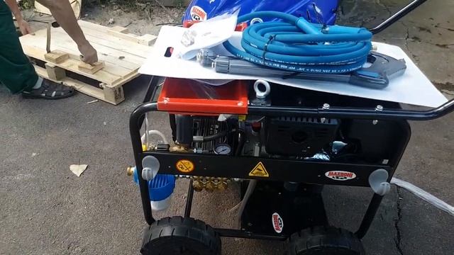 Автономный аппарат высокого давления Профи КВ 4025 смотреть онлайн