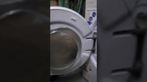 Как разобрать дверцу люка на этой машинке? Beko MVY 69231 MW1