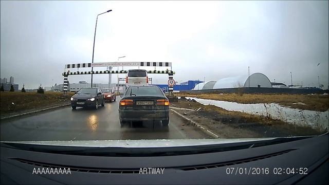 Эвакуатор повредил перевозимое авто. Кудрово 22.03.2019 смотреть онлайн