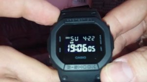 Casio G-Shock DW-5600BB настройка времени и будильника