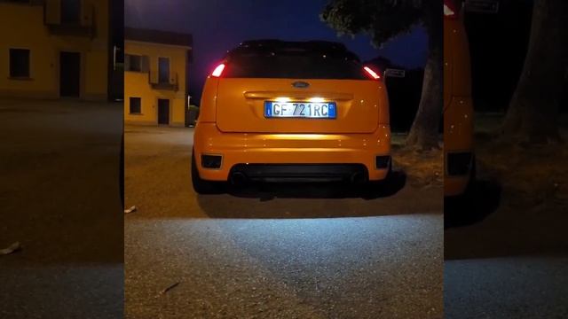 Ford Focus ST mk2 270hp crazy sound ? смотреть онлайн