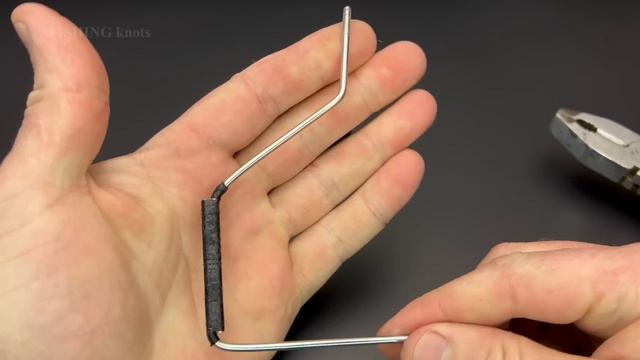 A device for winding fishing line on a fishing reel. смотреть онлайн