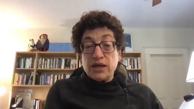 Naomi Oreskes On Exxon's Decades-Long Doubt Campaign And Big Oil's Bad Week смотреть онлайн