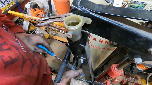 $500 FORD Ranger Pushes Me Over The Edge!! (it Drives... Sorta) 1988 Ranger Pt.2