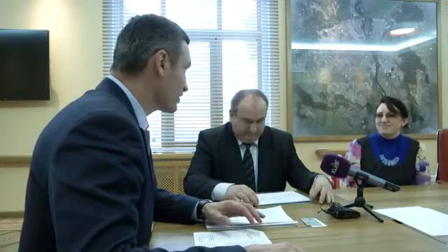 Виталий Кличко: Сквер имени Василия Стуса будет открыт ко Дню Киева смотреть онлайн