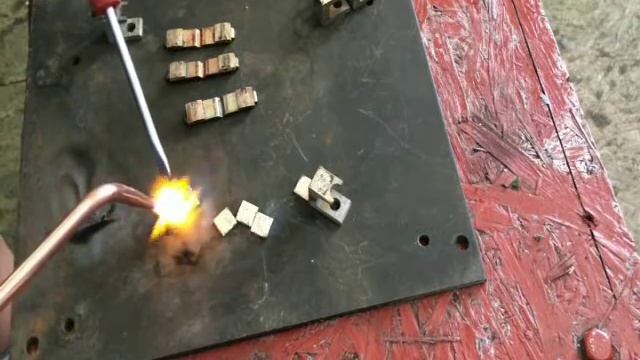 Отпайка серебряных контактов водородной горелкой "HHO-BOX 8" смотреть онлайн