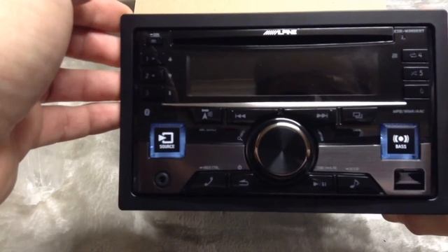 Alpine Head Unit CDE-W265EBT Unboxing Bluetooth/USB/iPod/iPhone/PANDORA смотреть онлайн