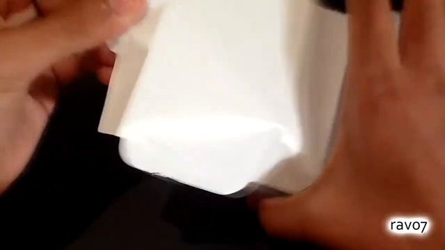 Apple iPad 3G + WiFi Unboxing! (Official) смотреть онлайн