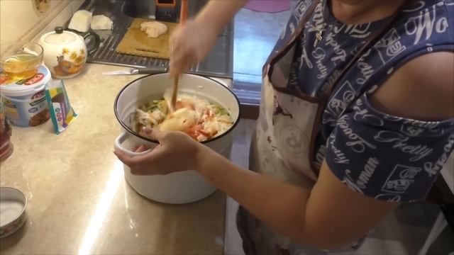 Кубанский салат или романтический ужин с поросячьей картошкой смотреть онлайн