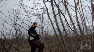 Верёвочная лестница с петлями-ступеньками и авторский способ лазания по ней