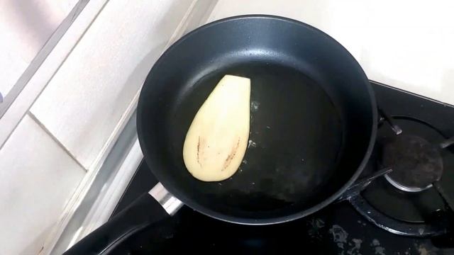 НЕЖНЫЙ БАКЛАЖАННЫЙ РУЛЕТ с курицей, грибами и грецким орехом смотреть онлайн