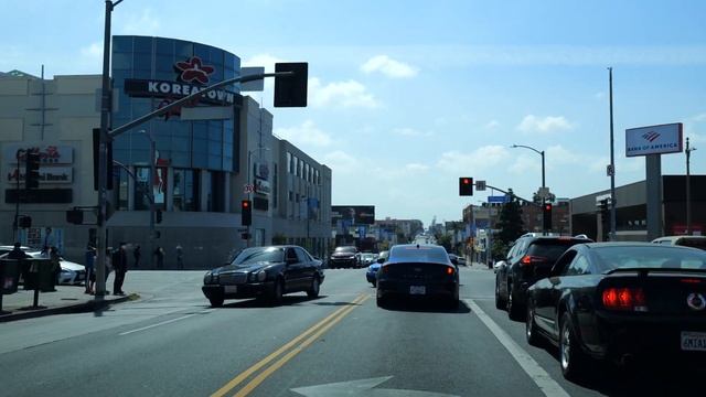 [4K] LOS ANGELES?? Driving Downtown - Getting to "Urban Light" through Mid Wilshire, K-Town, DTLA. смотреть онлайн