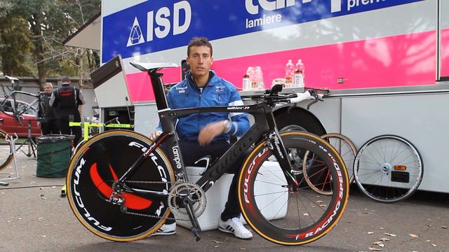 The new time trial bike Wilier TwinFoil of Adriano Malori смотреть онлайн
