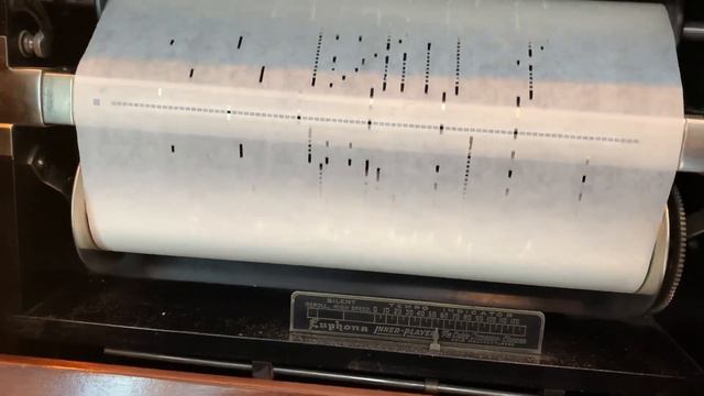 Happy Birthday on a 100 year old player piano! смотреть онлайн