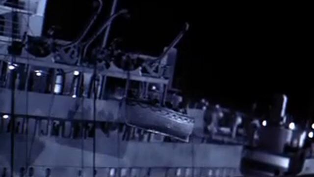 "Raise the Titanic" and "Voyagers of the Titanic" Sinking Scenes смотреть онлайн