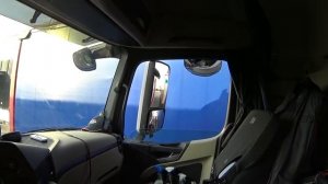 Как выехать фурой из парковки ТУПИК!