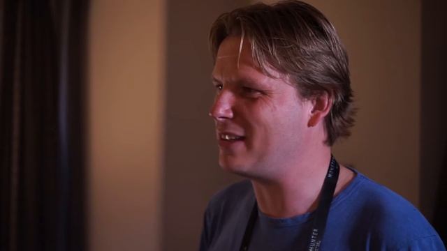 Keyboard Sports - Interview with Peter Bruun смотреть онлайн