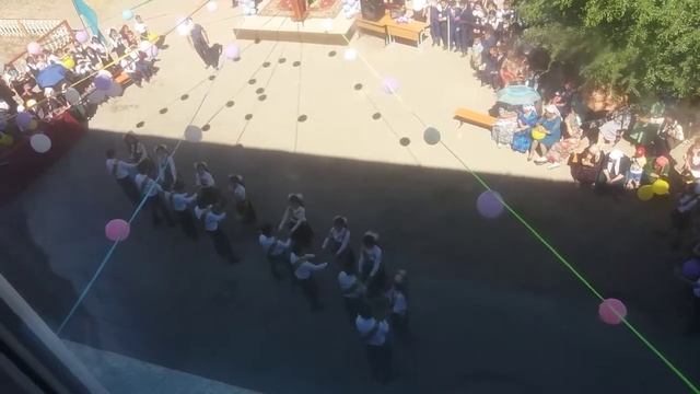 выпусников-2018? самый лучший вальс? последний званок ТӨМЕНАРЫҚ смотреть онлайн