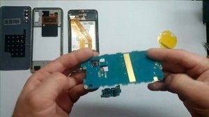 Samsung Galaxy A50 не заряжается, не включается.