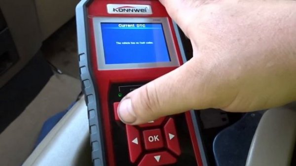 Konnwei KW850 OBD Scanner