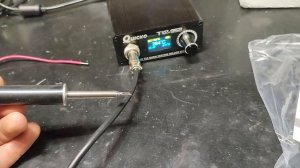 Колхозный обзор паяльника Quicko Quecoo T12 952 2020