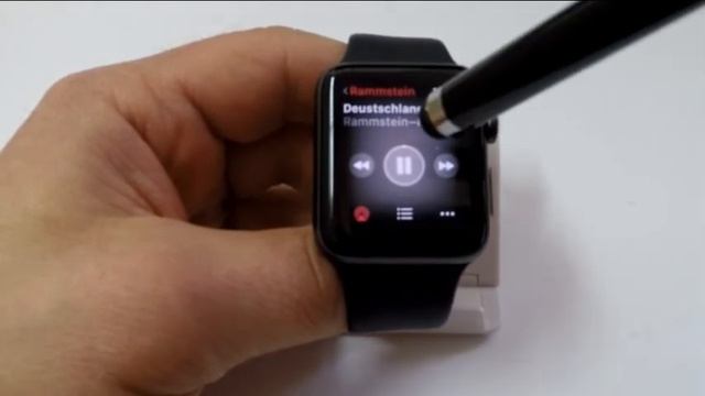 Подключение Bluetooth-устройств к Apple Watch смотреть онлайн