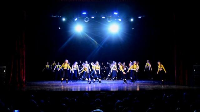Dance for Ukraine - Художній колектив України зразковий ансамбль естрадного танцю "ЕЛІТ" смотреть онлайн