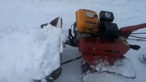 Чистим снег МОТОБЛОКОМ Ковш своими руками
