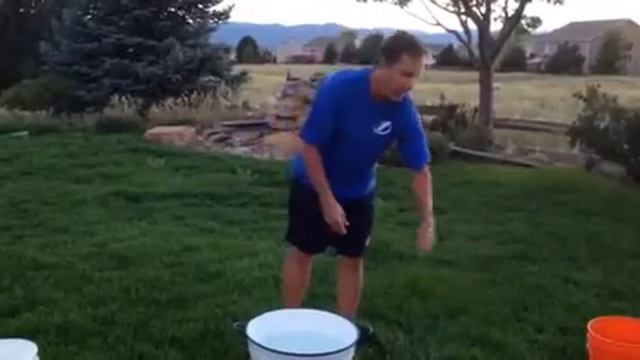George Gwozdecky Ice Bucket Challenge смотреть онлайн