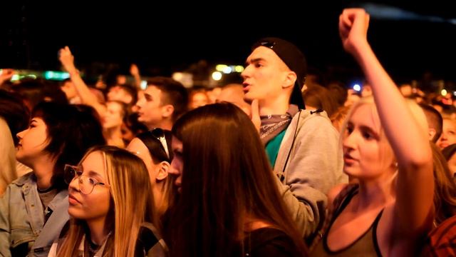 ZAVRŠEN JOŠ JEDAN EXIT! Jednoglasno se pevalo “Umetnica mora biti zdrava” смотреть онлайн