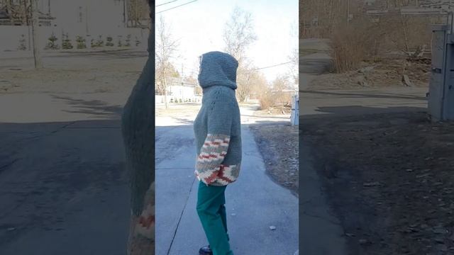 свитшот из ализе паффи файн и ализе паффи файн батик.оверсайх,хаки,мягкота и красота смотреть онлайн
