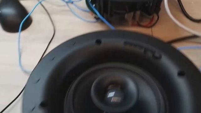 Потолочные колонки Сabasse (france) - 50k bass test смотреть онлайн