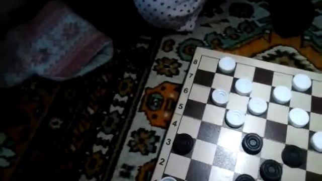 Как играть в шашки смотреть онлайн