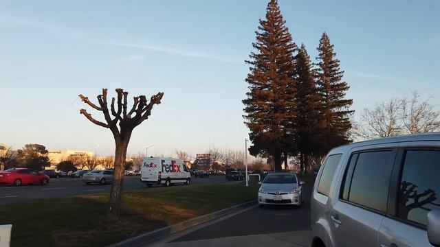 Цены на бензин в США. Сколько стоит бензин в Америке. Как заправить машину в Америке. смотреть онлайн