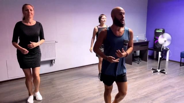 Боди Контроль в Кизомба (Соло) смотреть онлайн