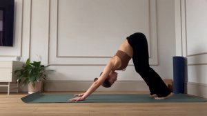 Йога после родов | 15 минут | Послеродовое восстановление