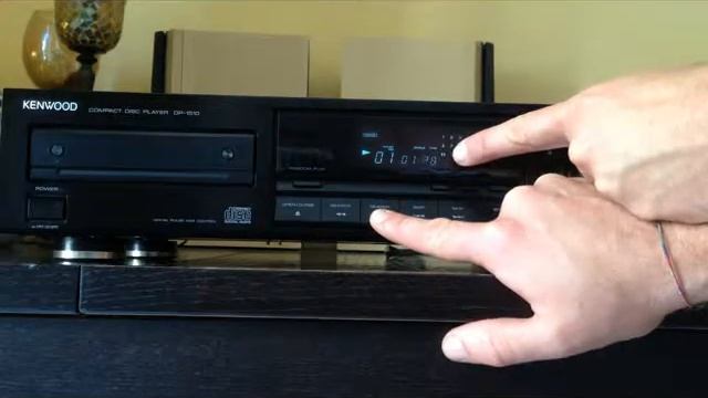 Philips CD680 смотреть онлайн