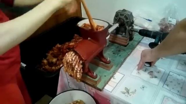 Masina De Tocat Carne Antrenata Electric Homemade