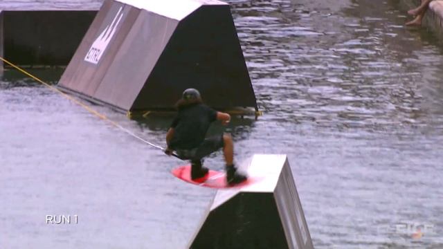 Daniel Grant - 1st place Qualif Wake Pro - FISE World Montpellier 2013 смотреть онлайн