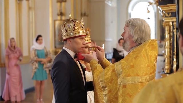Лучшее видео фото свадьбы полный съёмочный день, регистрация, венчание, прогулка заказ на mol4anova смотреть онлайн