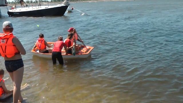 Поездка в яхтклуб. Третья смена летнего лагеря "PRO - Движение" смотреть онлайн