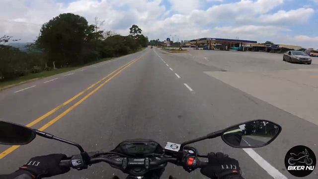 GSX S 750 - Top Speed / Sonido / Consumo / Precio y todo lo que debes saber de esta bestia de 4 cil смотреть онлайн
